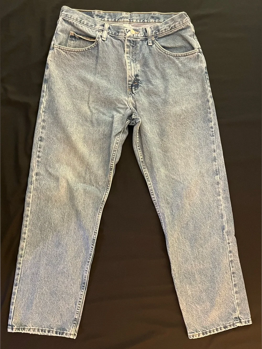 Wrangler Authentics Men's Relaxed Fit Jeans Light Wash Blue 34x32